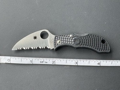 Spyderco VG-10 Black Pocket Knife 2'' Blade - Japan - NICE!!! SHIPS FREE!!!