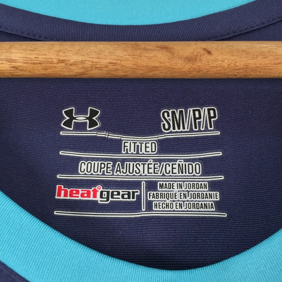 Camiseta fitness feminina Under Armour tamanho S ajustada azul marinho manga longa 124139 - Imagem 3 de 4