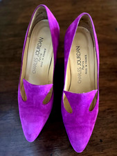 Charles Jourdan Vintage Sz 6 Fushia Suede Pumps