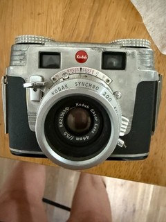 Vtg Kodak Signet 35 Camera Ektar 44 mm f/3.5 Lens Synchro 300 Shutter UNTESTED