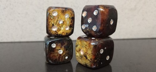 Large Vintage Amber Dice Set 4 pcs 43.6g Pressed Amber Gambling D6 Rare Collect