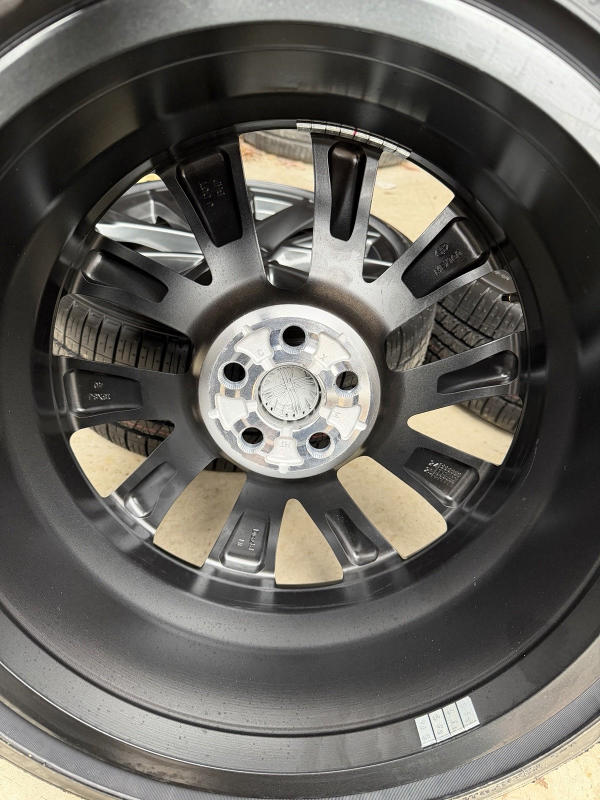 2025 18" Toyota Corolla XSE SE OEM Wheels Rims Tires 75236 2022 2023 2024