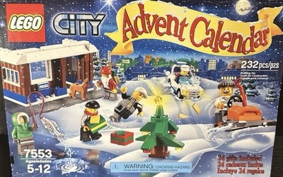LEGO City Advent Calendar 2011 - 7553 100% Complete
