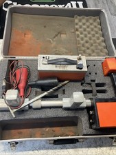 Pre-Owned Metrotech 810 Cable Locator Receiver & Transmitter