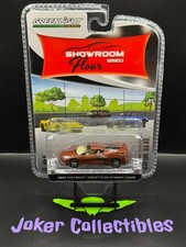 Greenlight Showroom Floor Series 2 2022 Chevrolet Corvette C8 Stingray Coupe