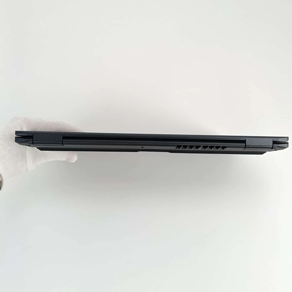 Asus ExpertBook B1502CB 15,6 i5-1235U, 16 GB/512 GB - Immagine 3 di 4