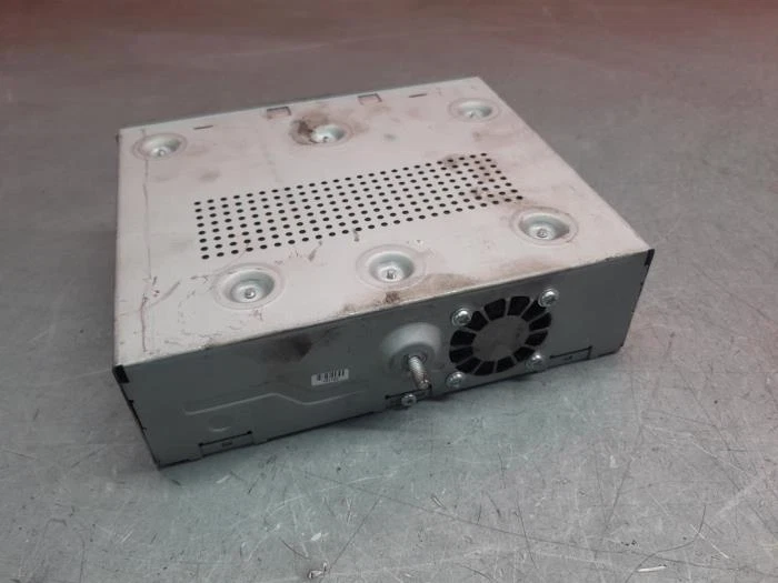 Amplificatore audio Mercedes-Benz Classe S W221 A2218205589 P17710858 - Immagine 4 di 4