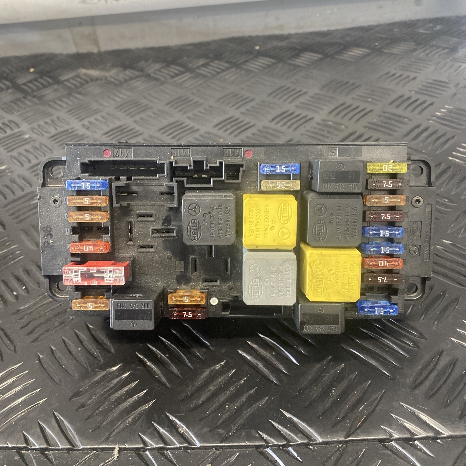 MERCEDES C Class W203 Front Sam Fuse Unit A2035454201 for sale  