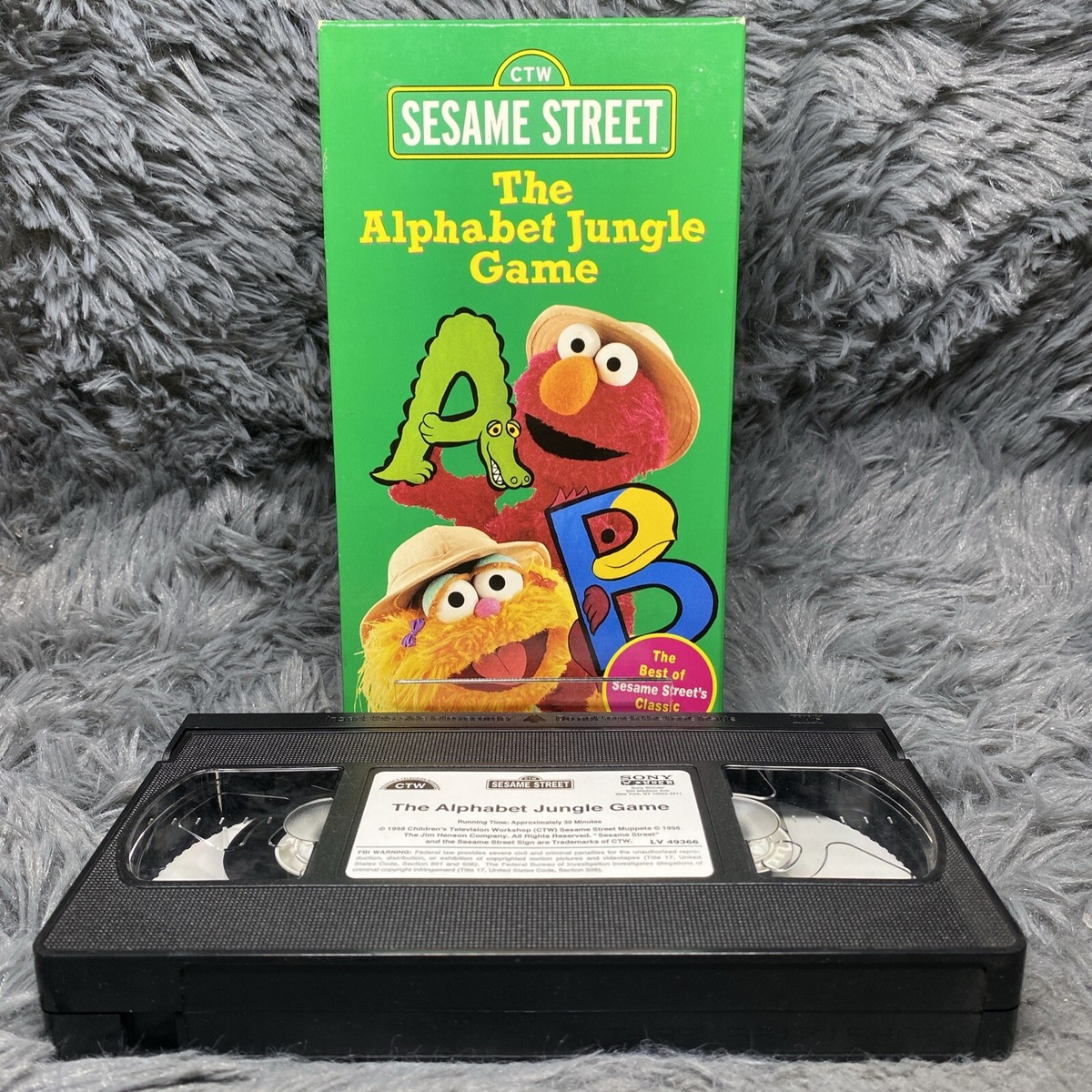 Sesame Street Alphabet Jungle Game VHS Tape 1998 Elmo Children