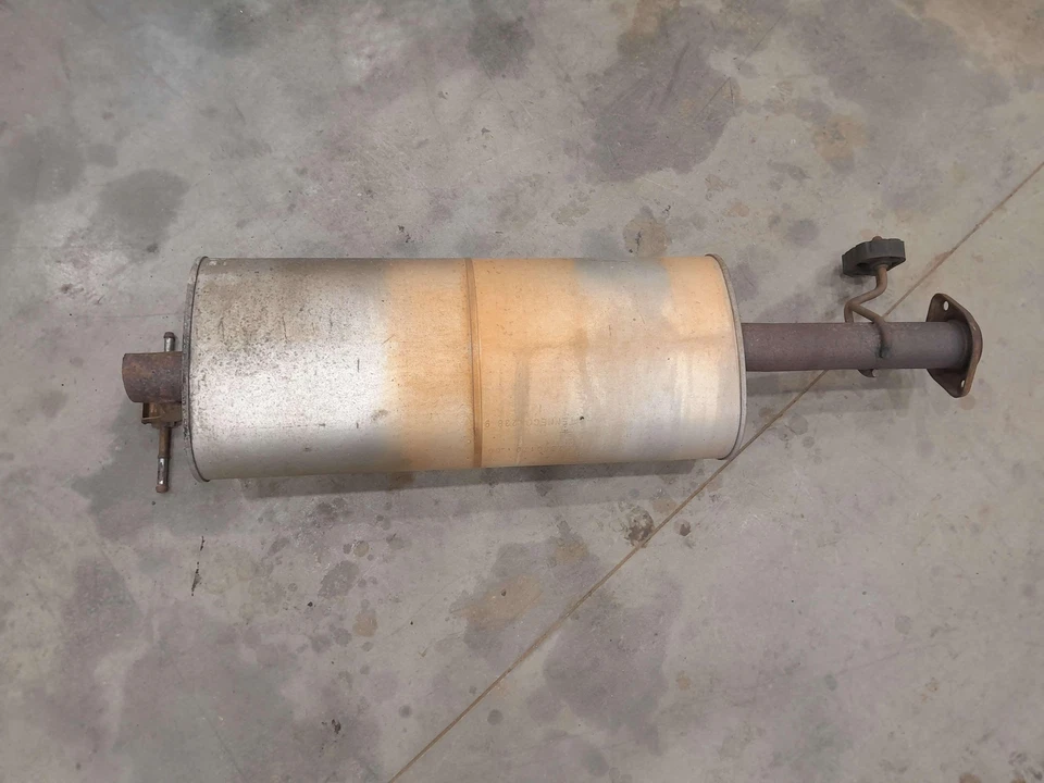 17-22 GMC Canyon Chevy Colorado 3.6L Exhaust Muffler OEM 84123642 Genuine Part - Image 4 of 4