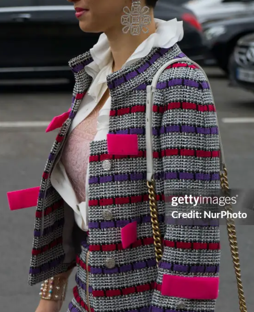 CHANEL 17S BLACK WHITE RED LILAC PINK CC LOGO TWEED RUNWAY JACKET