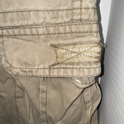 Aeropostale Shorts Men’s Size 31 Khaki Cargo Shorts - Picture 2 of 5