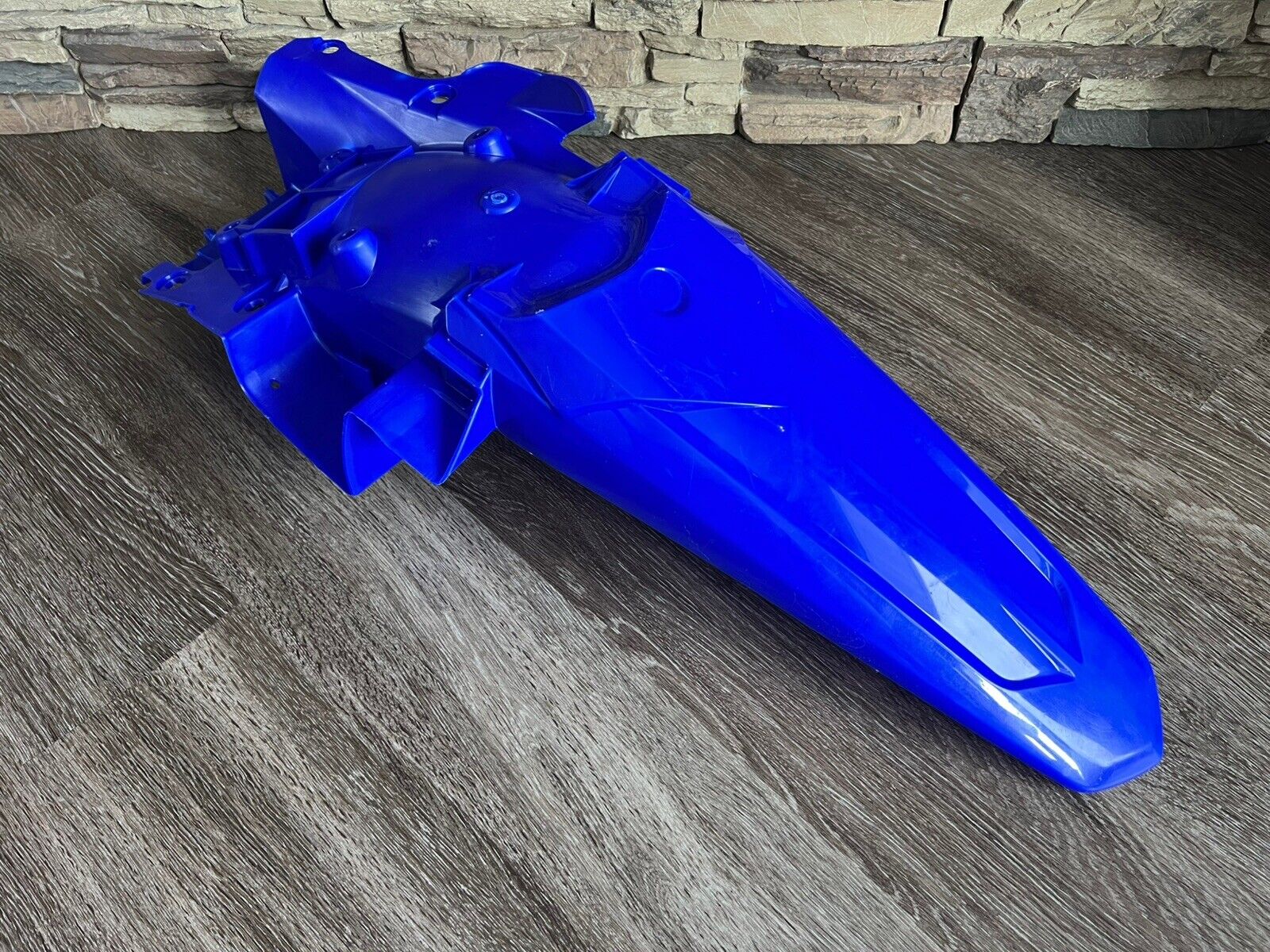 Picture 3 of 12
