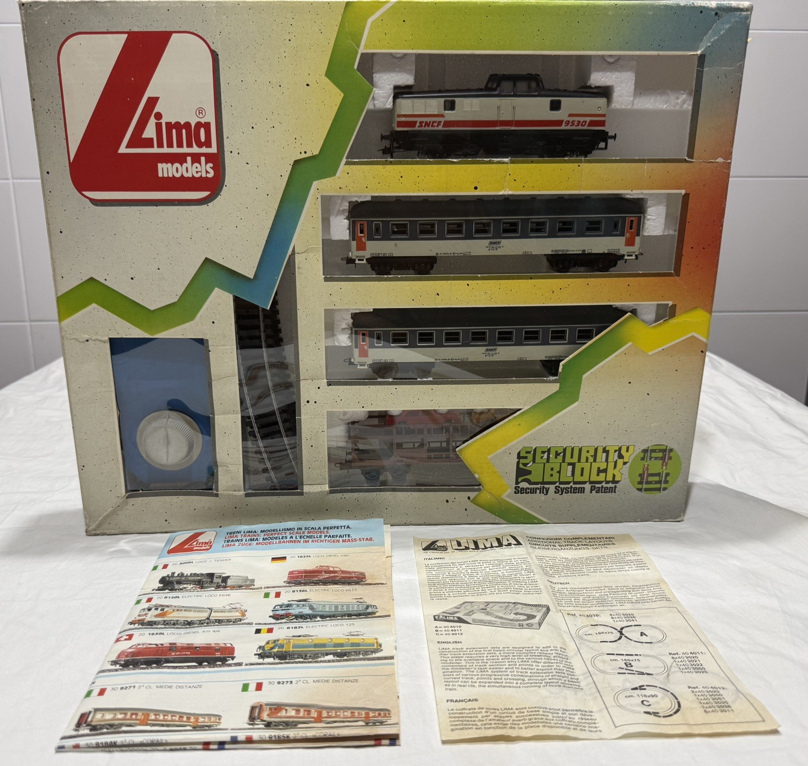 1/ Confezione Lima HO 103400B Treno Elettrico