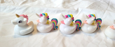 Rainbow Unicorn Rubber Duckies Ducks Jeep Ducking Lot of 5 US Shipper