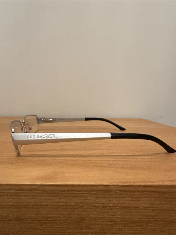 Diesel Prescription Eyewear - Stainless Steel/aluminium Frame - Slim Design - image 3 of 4
