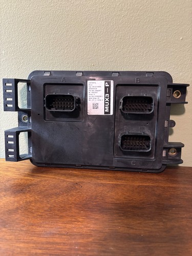 PACCAR A2C8070310195 KENWORTH T680 CHASSIS CONTROL MODULE