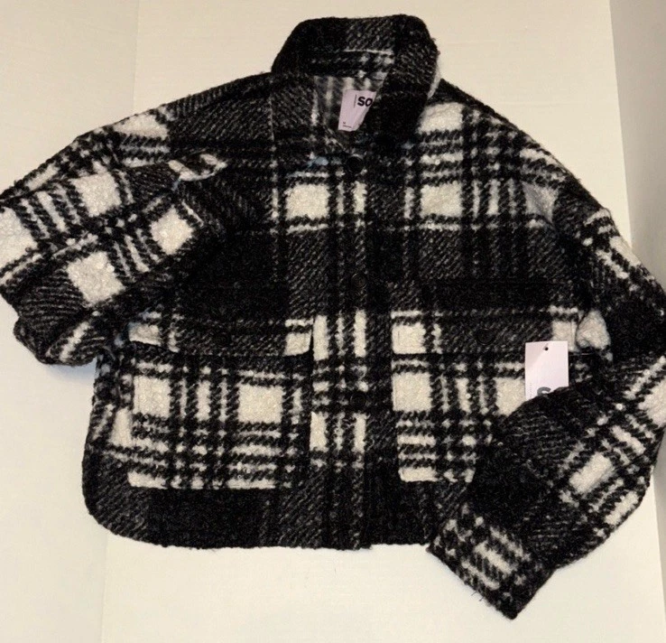 Women’s Cropped black & white jacket with front & side pockets Sz Medium - Image 3 of 4