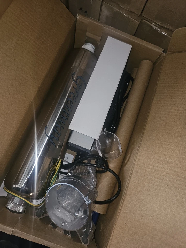 Sistema UV de esterilización ultravioleta Greenway GAUV-12H 13 GPM Foto 3 de 4