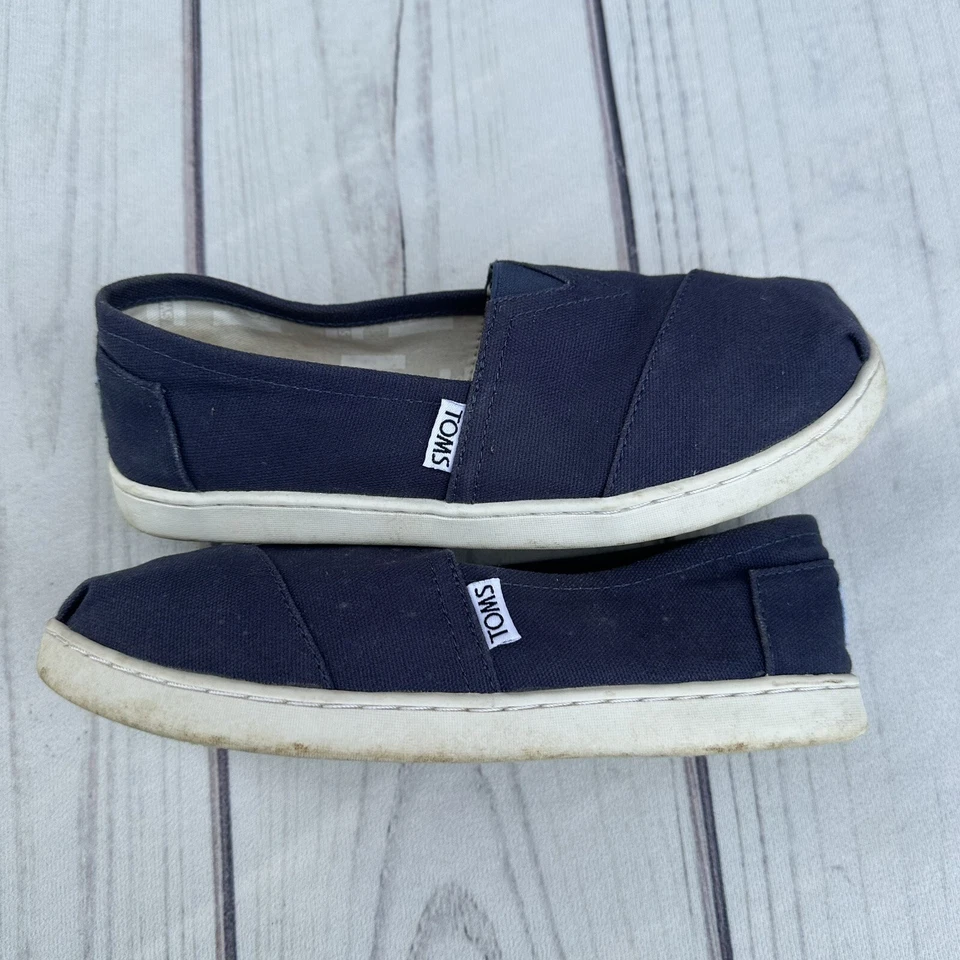 Toms Alpargata темно-синий холщовый без шнуровки размер 4 для девочек - Изображение 4 из 4