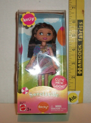 VINTAGE KELLY CLUB BARBIE DOLL SWEETSVILLE BECKY NEW IN BOX 2003