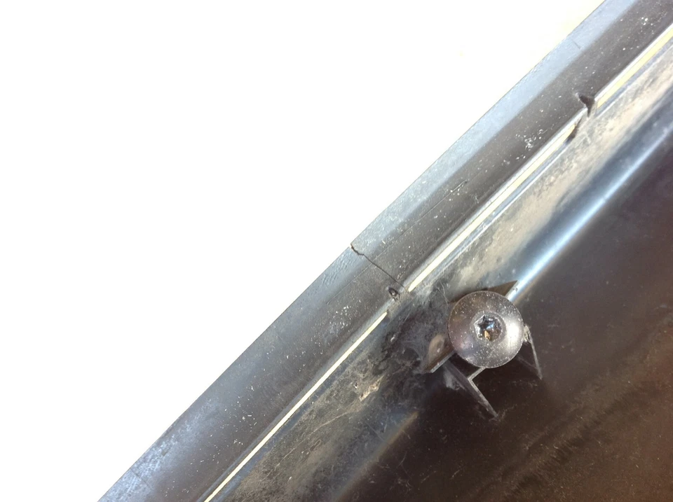 SMART FORTWO 450 CABRIO TECHO TRASERO ALERÓN CUBIERTA Y LUZ 1998-2007 0000766V012 Foto 4 de 4