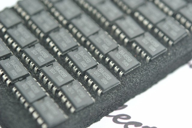 2pcs - BA4558 Integrated Circuit / IC - 'Genuine' | eBay