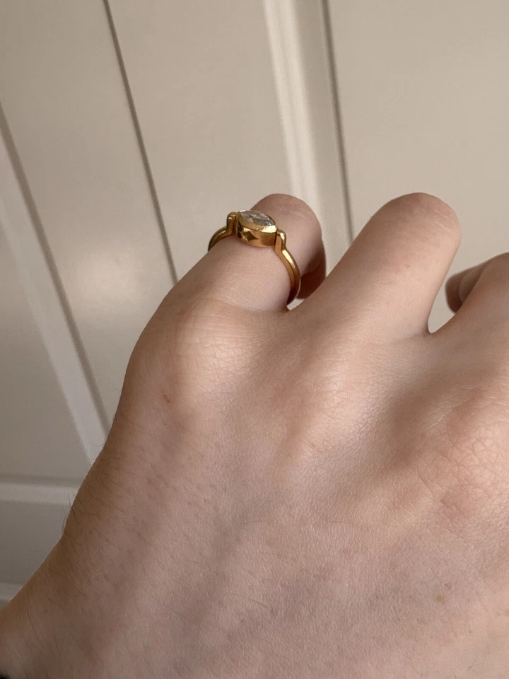 Sello giratorio Jillian Abboud personalizado oro amarillo 18k diamante marquesa vintage Foto 2 de 4