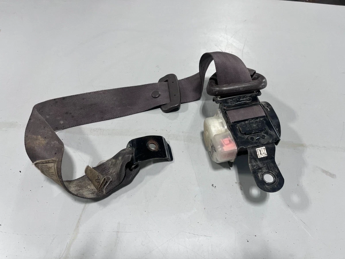 Toyota landcruiser 80 cheap series seat belt