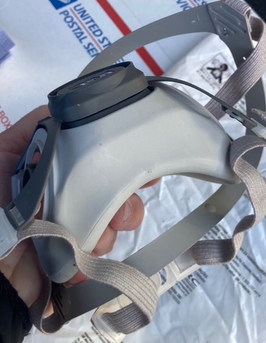 Einzelne 3M wiederverwendbare halbe Gesichtsmaske Atemschutzmaske 6100/07024 Größe Small - NEU - Bild 7 von 12
