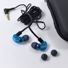 Shure SE215 Wired In-Ear Earphones Headphones Sound Isolating Earbuds - Blue