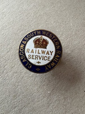 Original WW1 Wylie & Co Glasgow South Western Railway Service Badge: ID# W2002