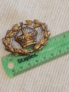 WWII British Canadian Warrant Officer Cap Badge Insignia Pin L@@K!!!