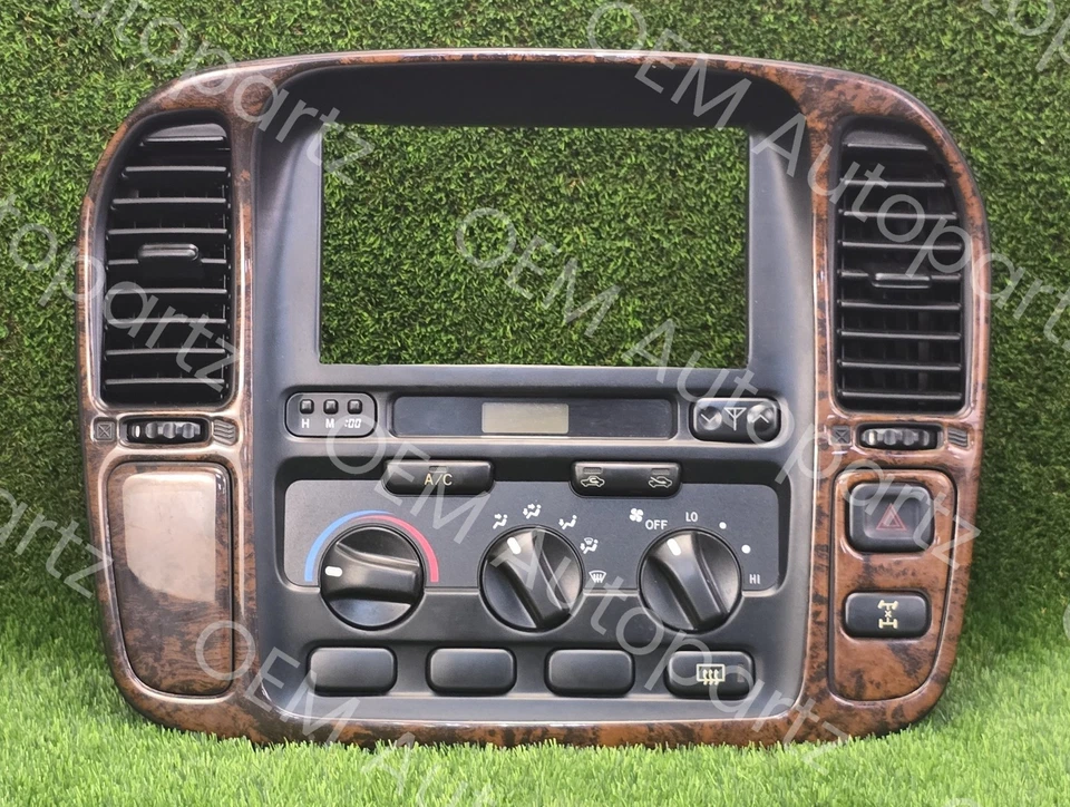 Controlador de clima Toyota Land Cruiser UZJ100 1998-2002 ventilación bisel OEM RHD Foto 4 de 4