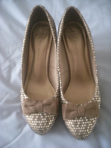 BEAUTIFUL NEW SPECIAL OCCASION BROWN/GOLD MIX HEELED SHOES SIZE 5 1/2 M&S /EXC - Picture 2 of 8