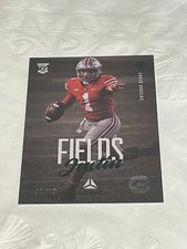 2021 Panini Luminance Rookie Green /75 Justin Fields #111 Rookie RC