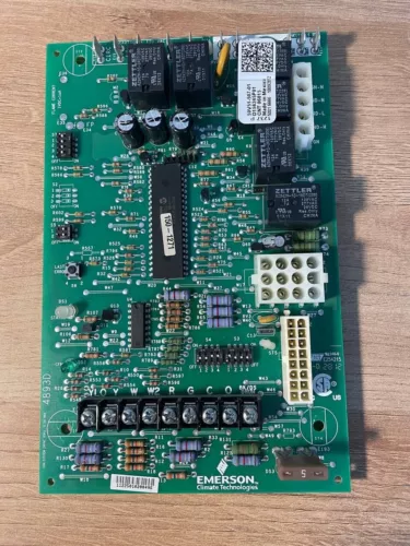 Emerson 50V51-507-01 / D156245P01 / 4893D Furnace Control Board USED GOOD