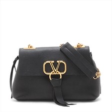 Borsa a tracolla Valentino Garavani anello a V in pelle con catena nera