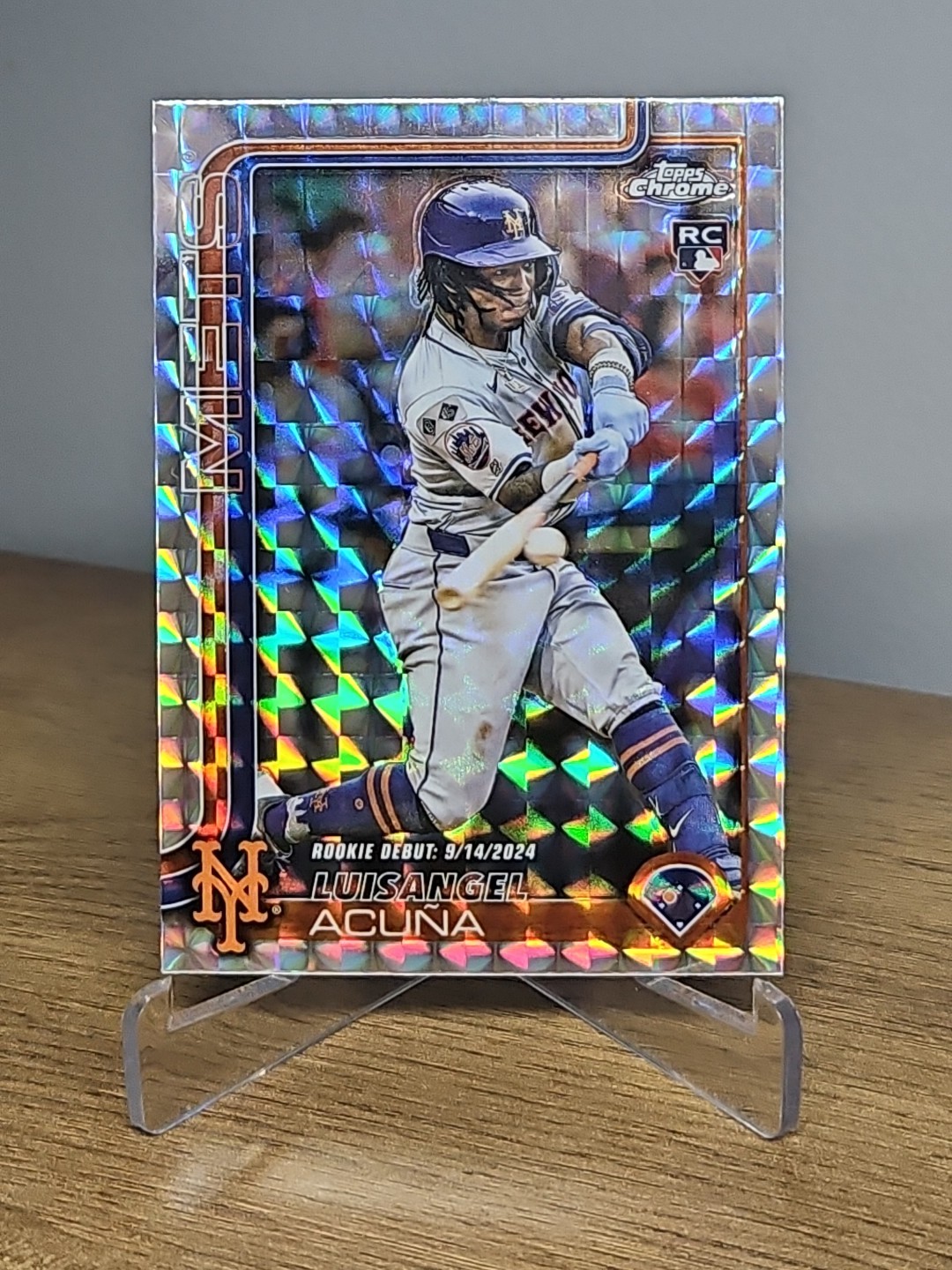 2025 Topps Chrome Update Rookie Debut Geometric Refractor #53 Luisangel Acuna RC
