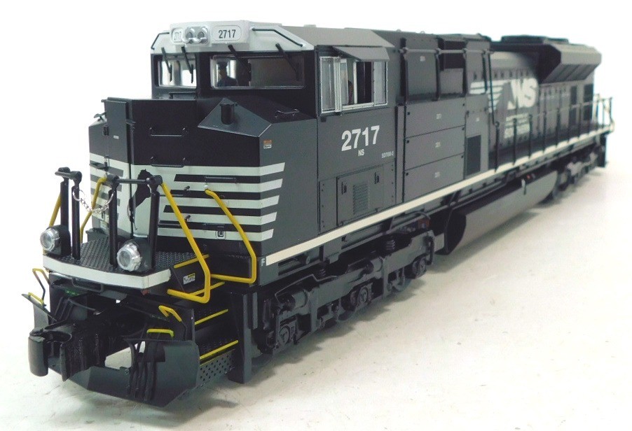 Lionel Norfolk Southern Legacy Sd70M-2 #2717 Diesel Locomotive