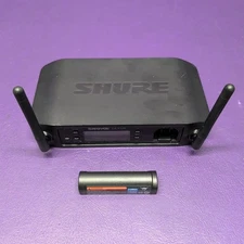 Shure GLXD4 Wireless Microphone Receiver 2.4000-2.4835 GHz **Receiver Only**