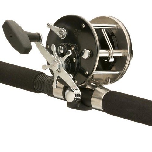Vintage PENN Peer 209 M Fishing Reel in Box - With Rod Clamp