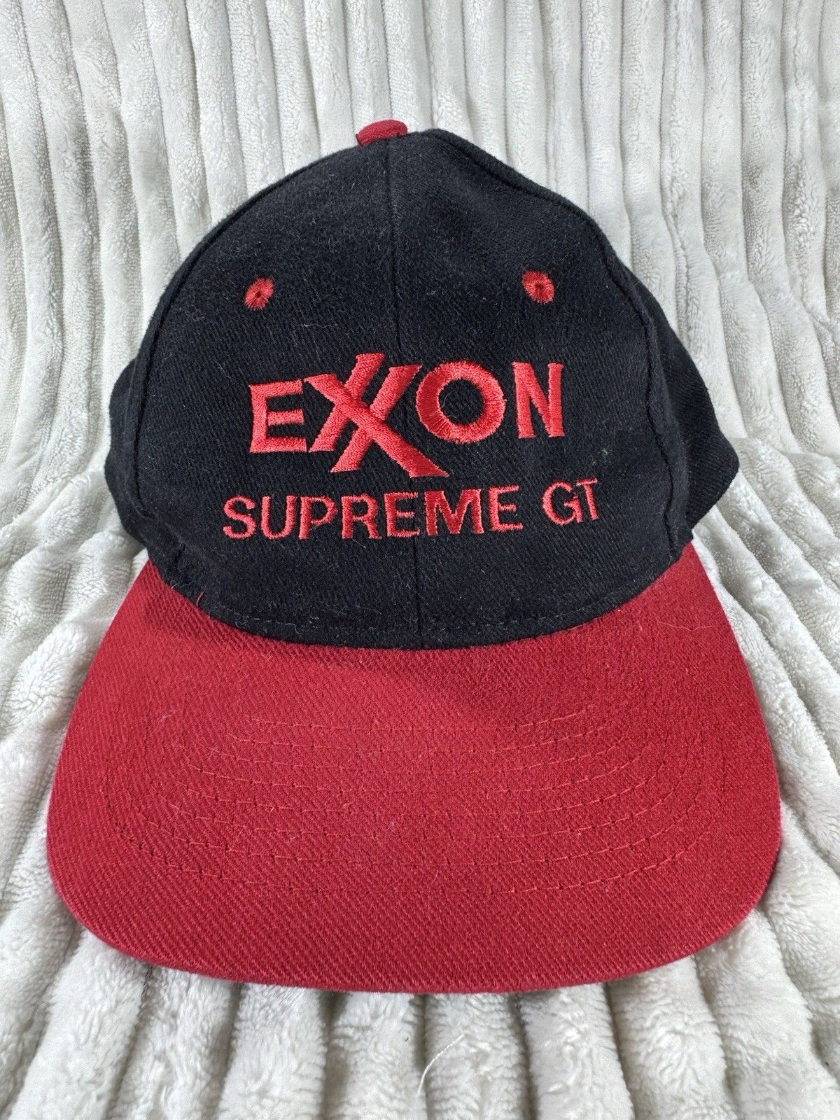 Exxon Mobil Supreme GT Black Hat Baseball Cap Vintage NOS Snapback Red