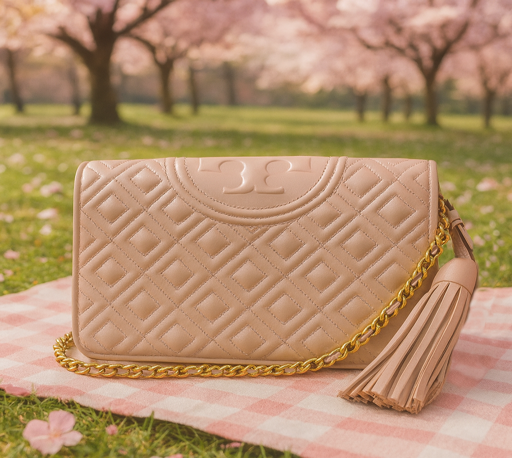 NEW Tory Burch Fleming Shell Pink Leather Chain Wallet Crossbody