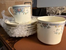 Royal Douton RARE Demitasse 8 Cups & 8 Saucers JULIET Romance Collection MINT