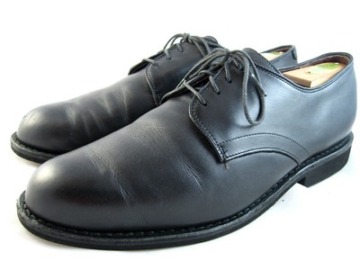 Allen Edmonds \