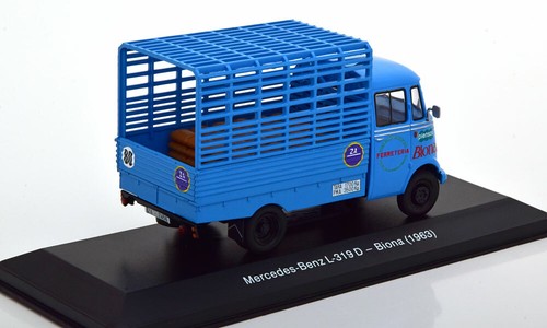 1:43 Altaya Mercedes L 319 D Biona 1963 Blue Diecast - Picture 2 of 2