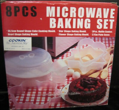 8 PIECE MICROWAVE BAKING SET MICROWAVE COOKWARE  PLATE COVER CAKE MOLDS & MORE!