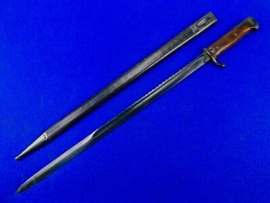 Reproduction of German WW1 Saw Back Mauser Bayonet Fighting Knife w/ Scabbard