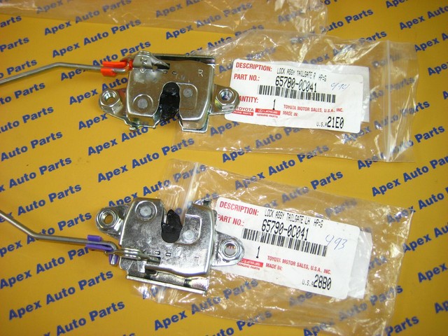 Toyota Tundra Tailgate Latches and Rods and Clips Kit OEM Genuine 2007